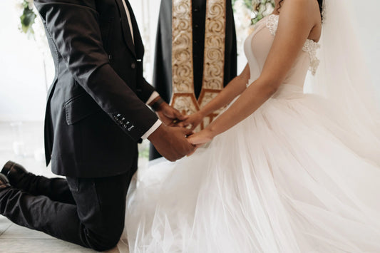 Los Cojines de Oración en una Boda