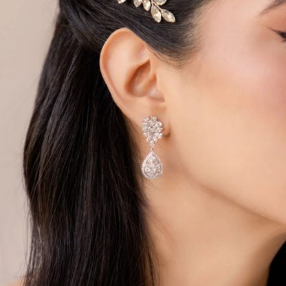 Aretes en forma de pera ER773